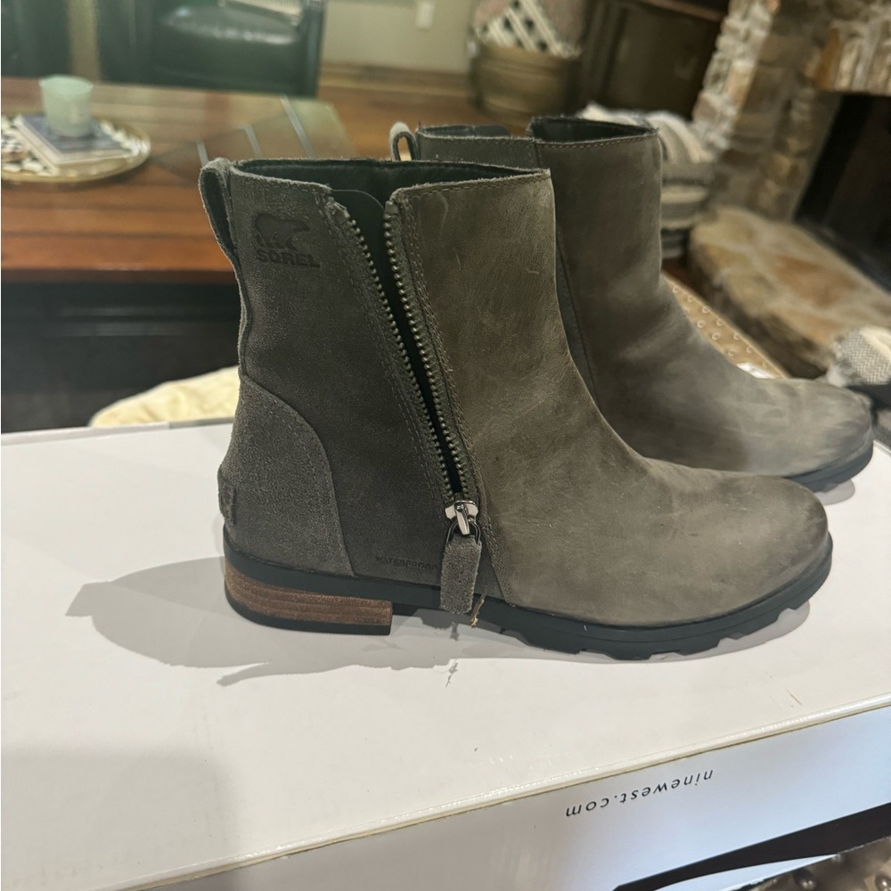 Sorel waterproof